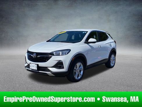 Used 2022 Buick Encore GX Preferred w/ Cold Weather Comfort Package AWD/4WD image 1