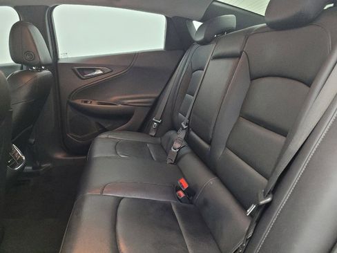 Used 2020 Chevrolet Malibu LT w/ Leather Package image 18