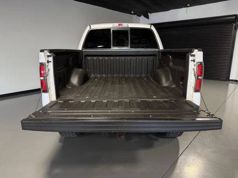 Used 2014 Ford F150 FX4 w/ Equipment Group 401A Mid AWD/4WD image 19