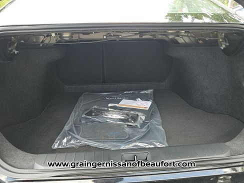 Used 2025 Nissan Sentra SV FWD image 6