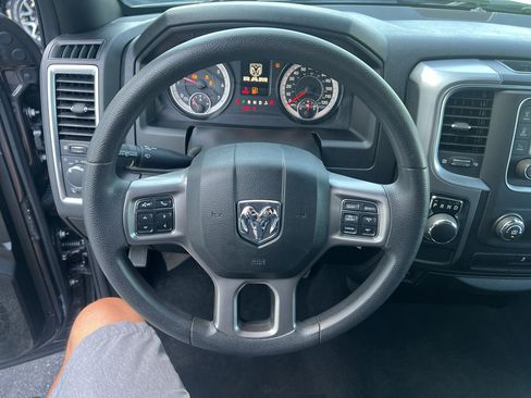 Used 2024 RAM 1500 Warlock RWD image 23
