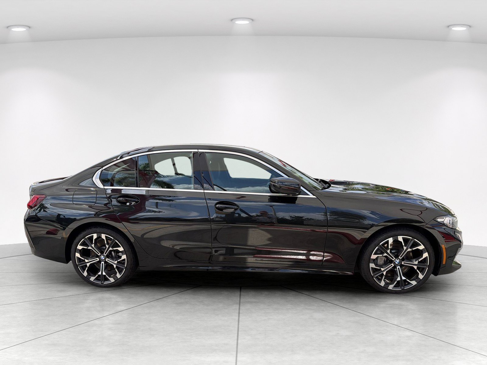 Used 2026 BMW 330i Sedan RWD image 3