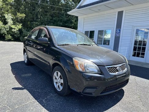 Used 2010 Kia Rio LX FWD image 2