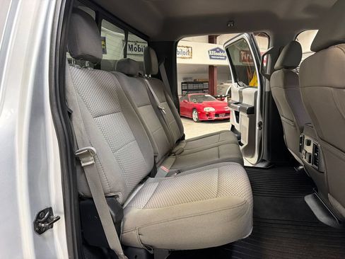 Used 2019 Ford F350 XLT w/ XLT Premium Package AWD/4WD image 39