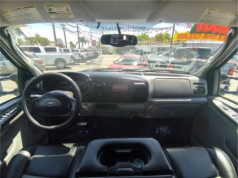 Used 2007 Ford F250 Lariat AWD/4WD image 6