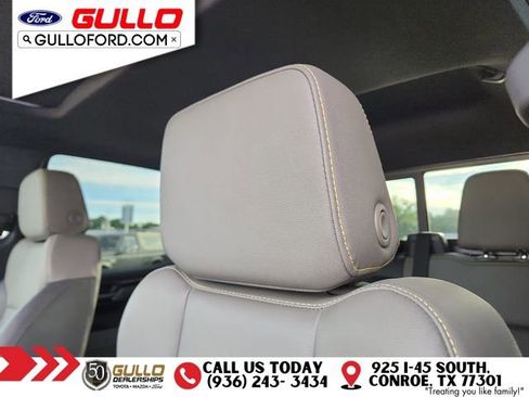 Used 2025 Chevrolet Silverado 1500 ZR2 w/ Technology Package image 18