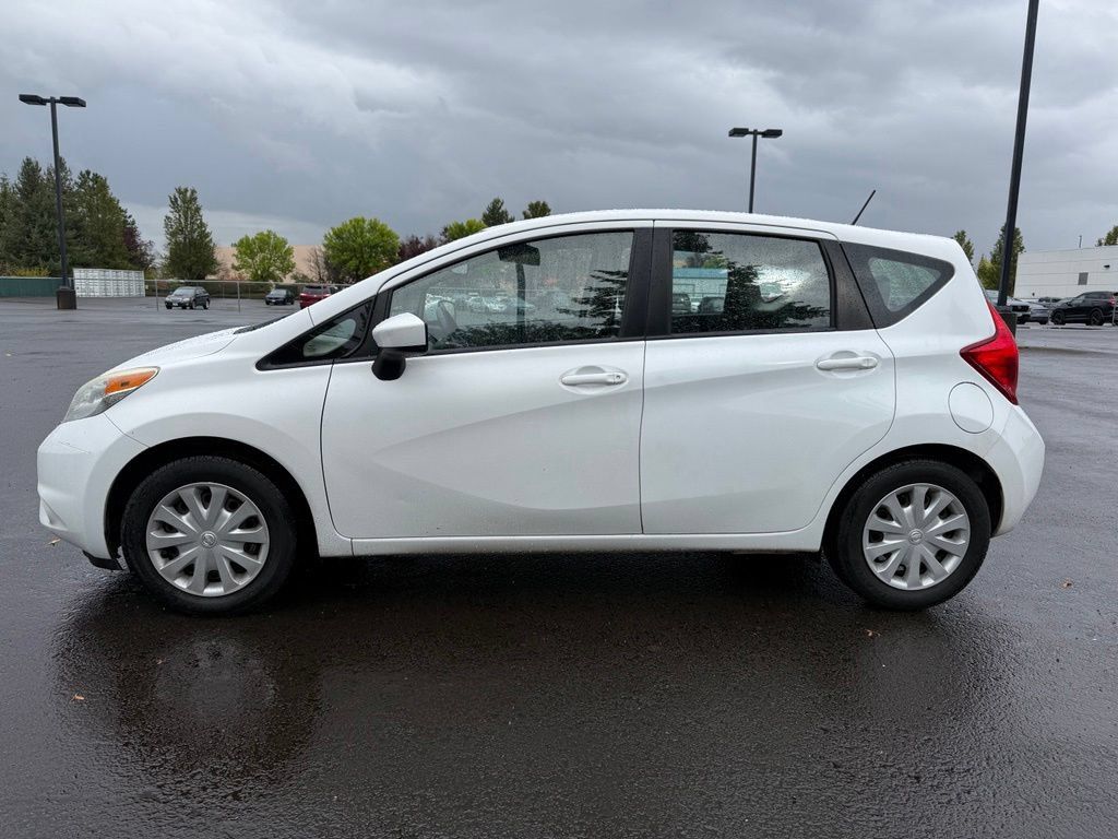Used 2016 Nissan Versa Note SV FWD image 4