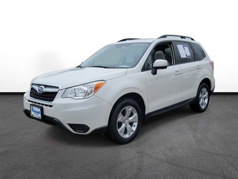 Used 2016 Subaru Forester 2.5i Premium image 2