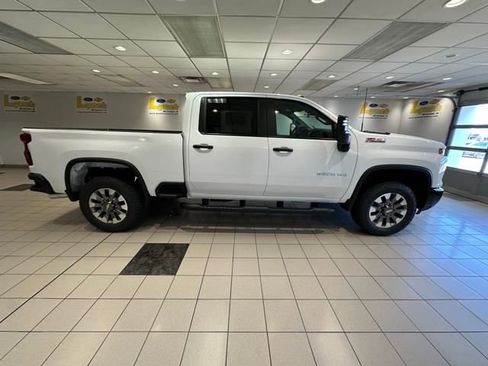 New 2026 Chevrolet Silverado 2500 Custom w/ Custom Value Package image 3