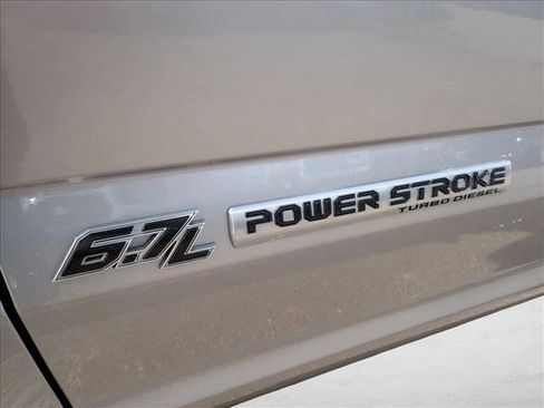 Used 2021 Ford F350 Platinum image 9