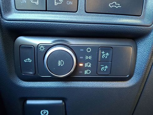 Used 2022 Ford F150 XLT w/ Equipment Group 302A High image 27