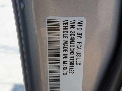 Used 2024 Jeep Compass Limited w/ High Altitude Package AWD/4WD image 31