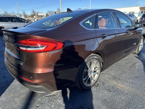Used 2019 Ford Fusion Titanium image 6