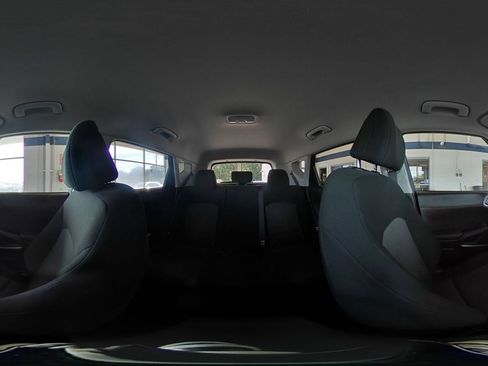 Used 2025 Kia Soul LX w/ LX Technology Package FWD image 39