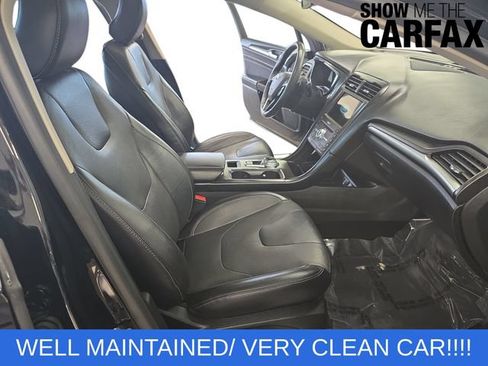 Used 2017 Ford Fusion Titanium AWD/4WD image 6