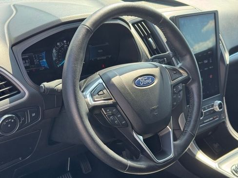 Certified 2022 Ford Edge SEL image 19