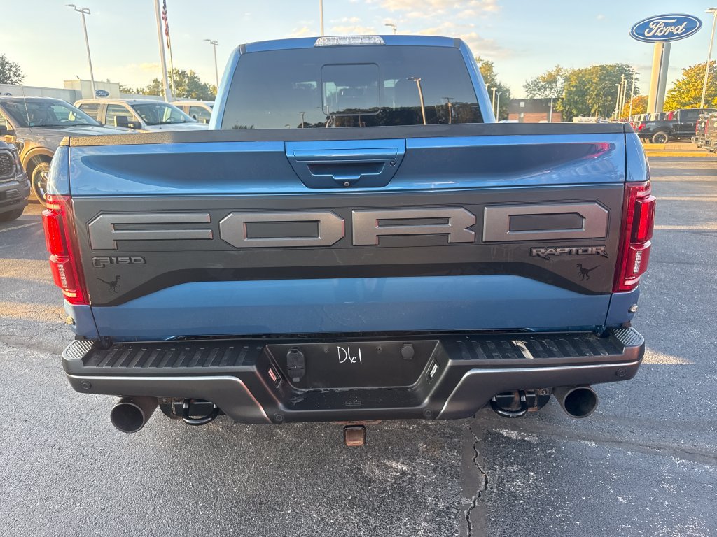Used 2019 Ford F150 Raptor w/ Equipment Group 802A Luxury AWD/4WD image 8