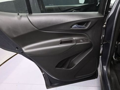 Used 2022 Chevrolet Equinox LT FWD image 26