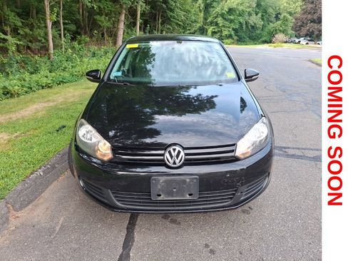 Used 2012 Volkswagen Golf 4-Door FWD image 3