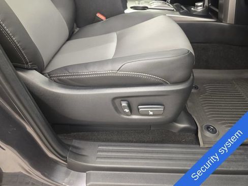 Used 2023 Toyota 4Runner SR5 Premium w/ Moonroof Package AWD/4WD image 10