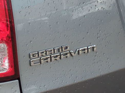 Certified 2019 Dodge Grand Caravan GT FWD image 10