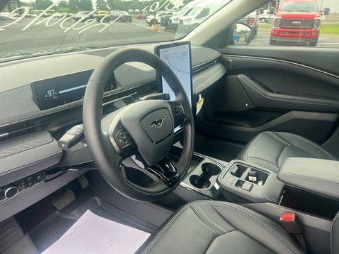 New 2025 Ford Mustang Mach-E Premium w/ Interior Protection Package AWD/4WD image 30