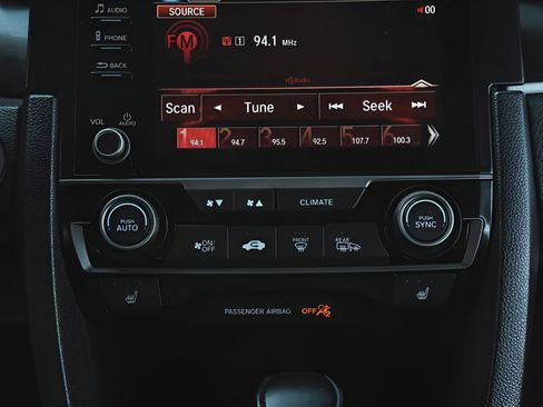 Used 2020 Honda Civic EX image 24
