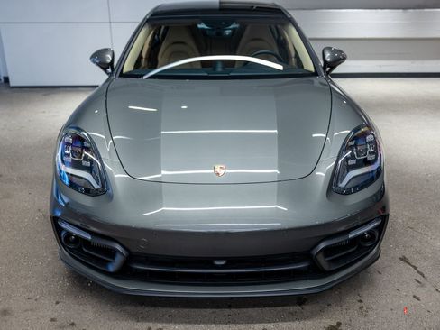 Certified 2023 Porsche Panamera Platinum Edition image 8