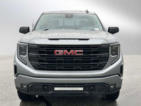Used 2025 GMC Sierra 1500 Elevation w/ Preferred Package image 2