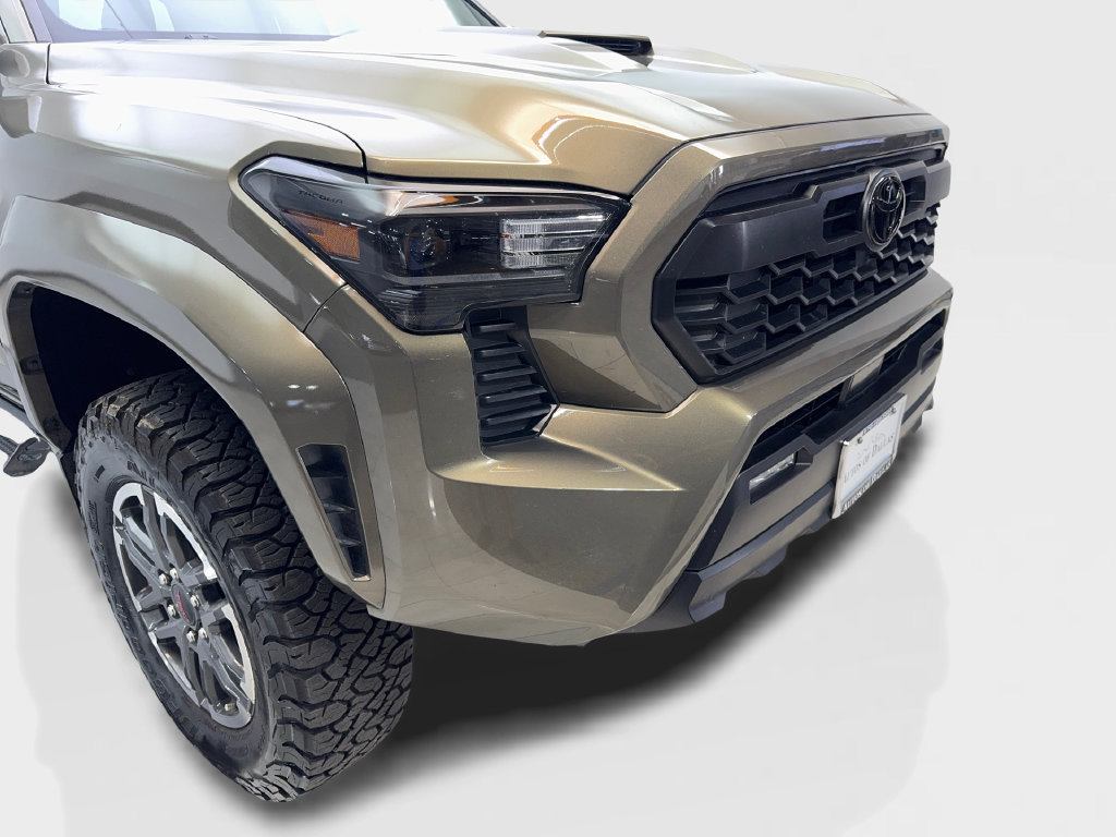 Used 2024 Toyota Tacoma TRD Sport RWD image 16