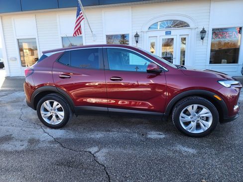 Used 2024 Buick Encore GX Preferred image 4