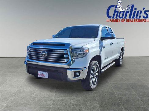 Used 2018 Toyota Tundra Limited image 1