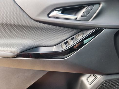 New 2026 Chevrolet Equinox RS w/ LPO, Floor Liner Package FWD image 16