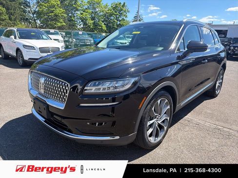 Certified 2022 Lincoln Nautilus Reserve AWD/4WD image 1