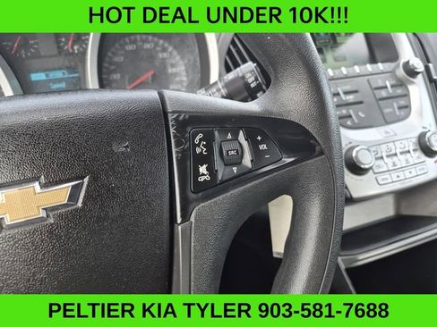 Used 2017 Chevrolet Equinox LS FWD image 27