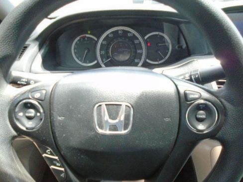 Used 2014 Honda Accord LX image 13
