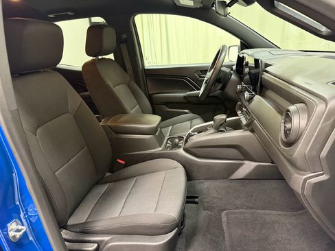 Certified 2023 Chevrolet Colorado Trail Boss w/ LPO, Dark Essentials Package AWD/4WD image 26