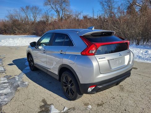 Used 2019 Mitsubishi Eclipse Cross LE image 8