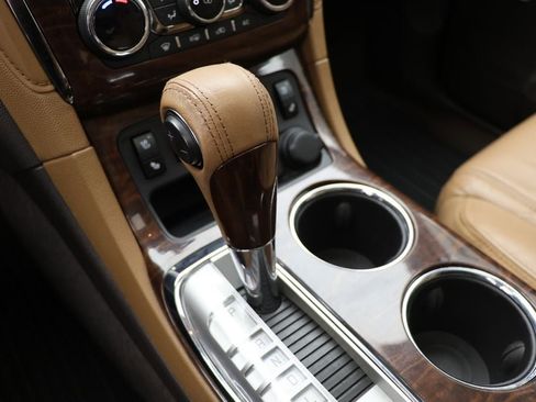 Used 2017 Buick Enclave Premium w/ Experience Buick Package image 27