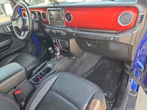 Used 2019 Jeep Wrangler Unlimited Rubicon image 29