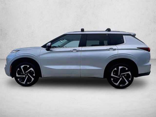 Used 2023 Mitsubishi Outlander SEL FWD image 6
