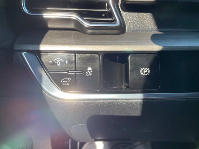 Used 2023 Kia Sportage X-Line w/ X-Line Premium Package AWD/4WD image 18