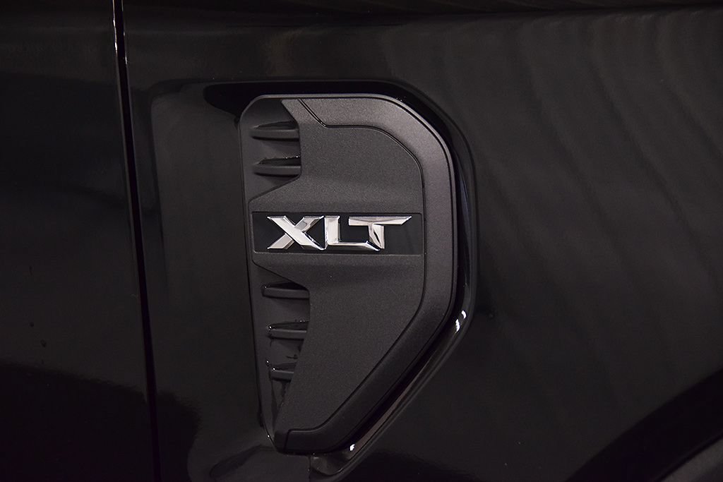 New 2026 Ford Ranger XLT w/ Equipment Group 301A High AWD/4WD image 12