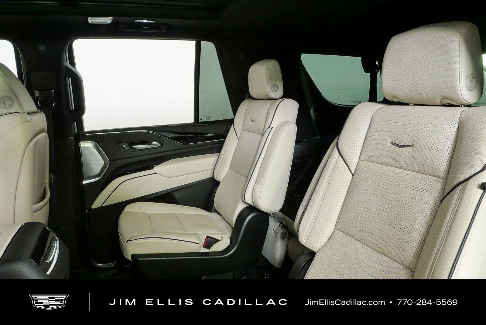 Used 2024 Cadillac Escalade Sport w/ Touring Package RWD image 19