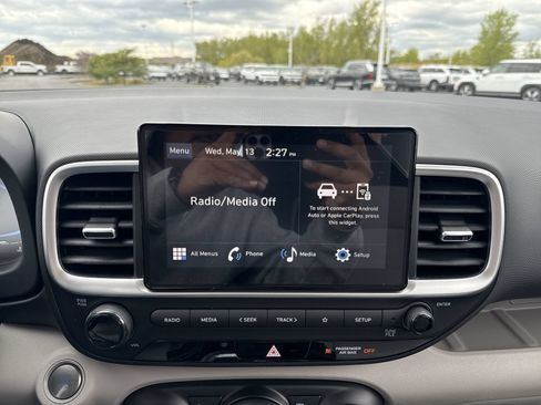 New 2026 Hyundai Venue SEL FWD image 18