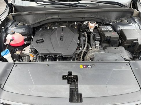 Certified 2024 Kia Sorento S w/ Panoramic Sunroof Package image 23