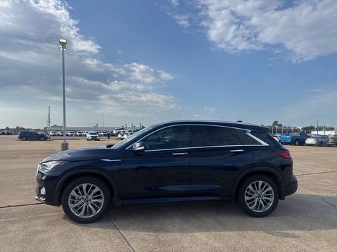 Used 2023 INFINITI QX50 Luxe FWD image 12