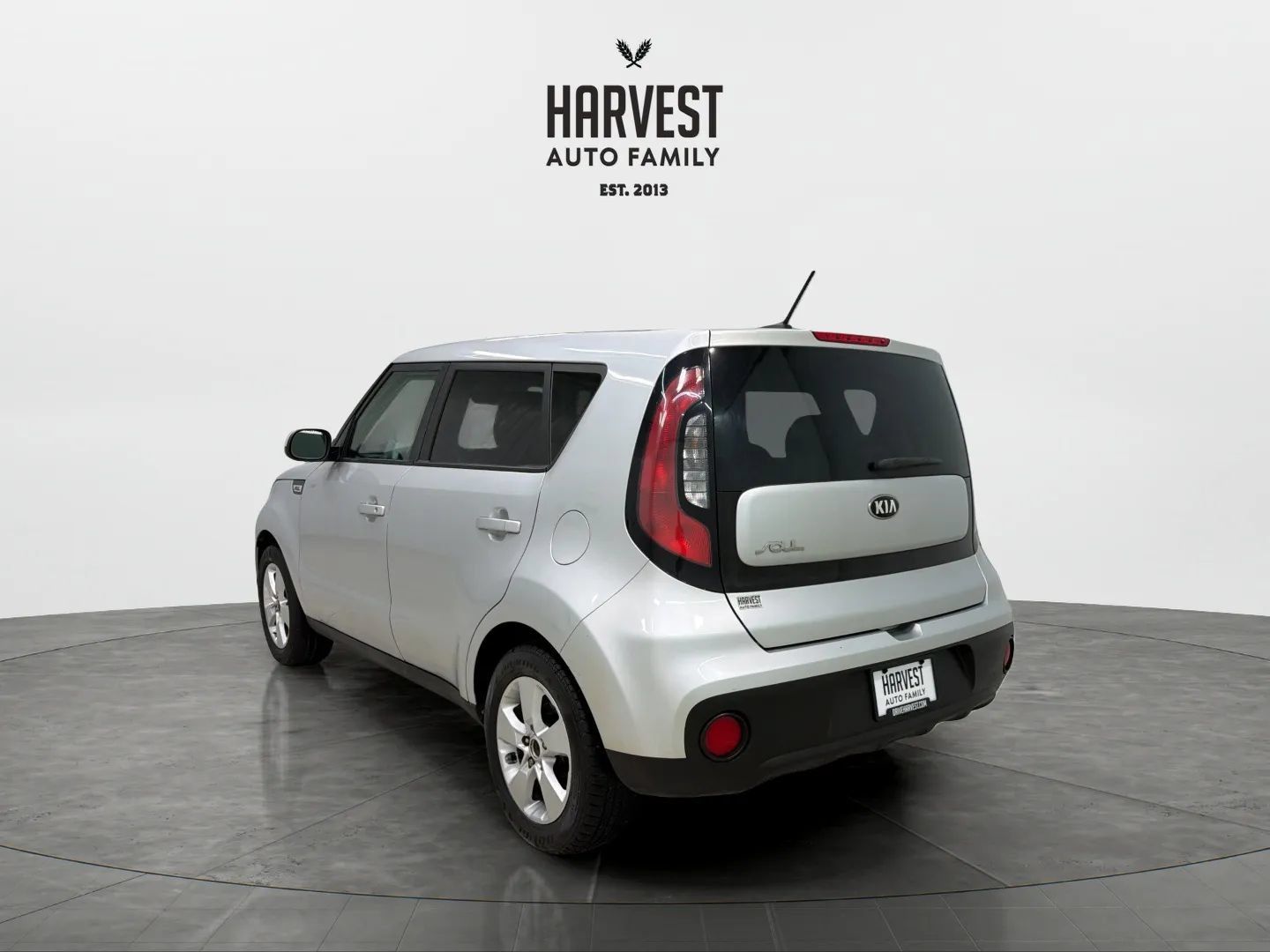 Used 2018 Kia Soul FWD image 4