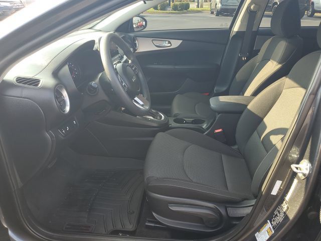 Used 2024 Kia Forte LXS w/ LXS Technology Package FWD image 15
