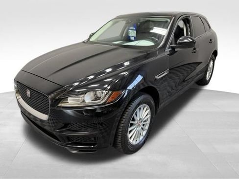 Used 2017 Jaguar F-PACE AWD/4WD image 1
